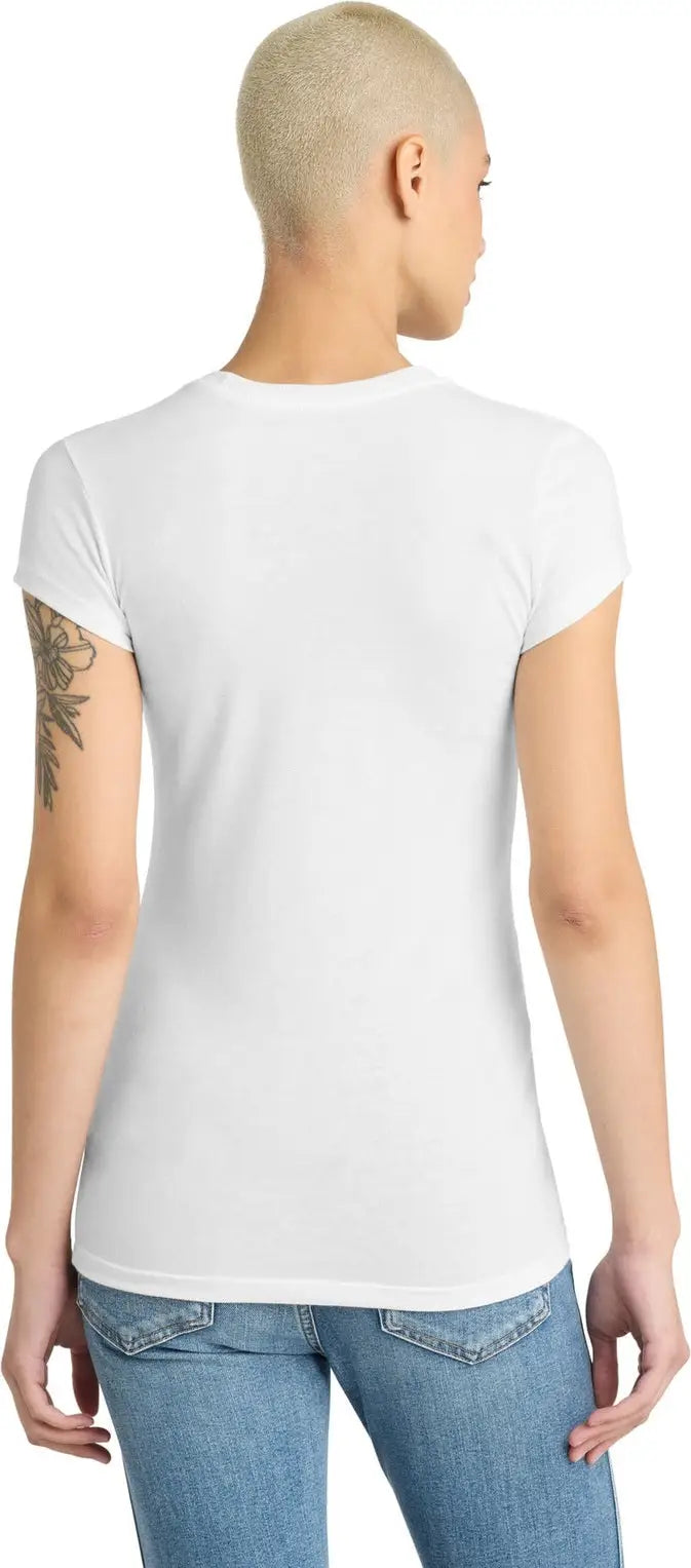 District Dt155 Women’s Fitted Perfect Tri Tee - White