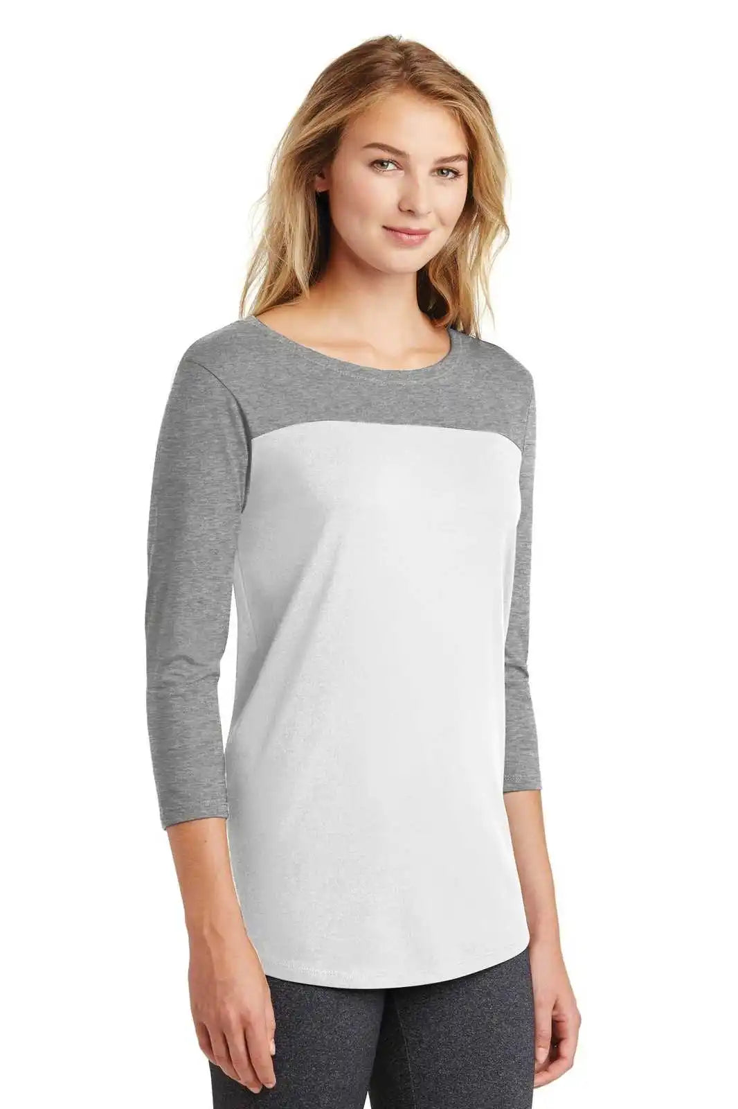 District Dt2700 Women’s Rally 3/4-sleeve Tee - Gray Frost White