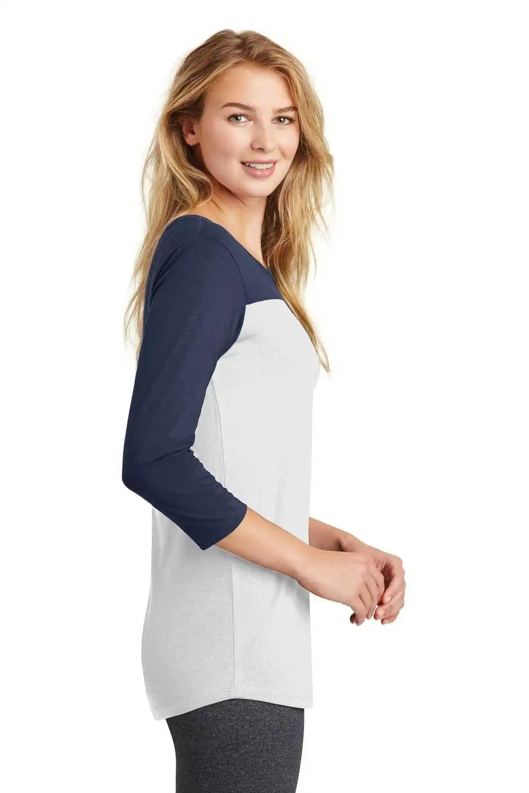 District Dt2700 Women’s Rally 3/4-sleeve Tee - True Navy White