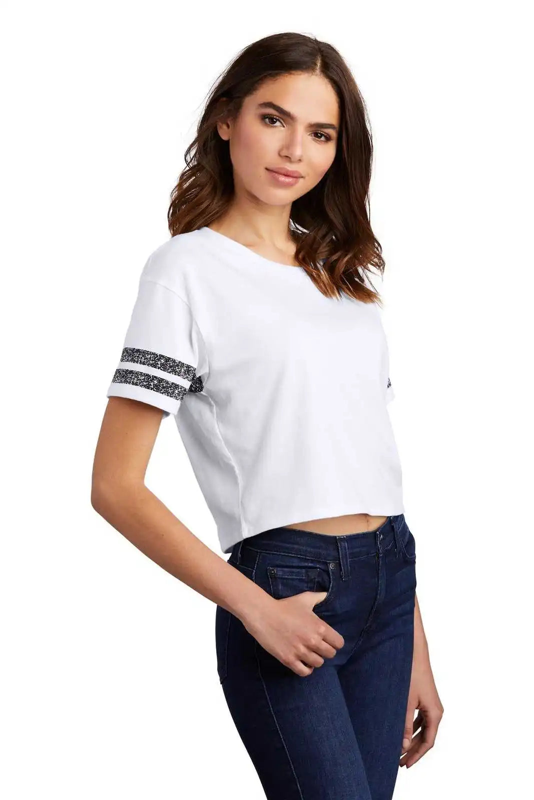 District Dt488 Women’s Scorecard Crop Tee - White Black