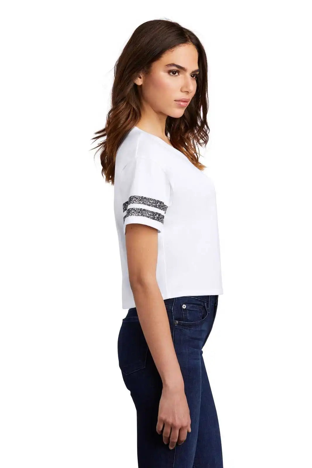 District Dt488 Women’s Scorecard Crop Tee - White Black