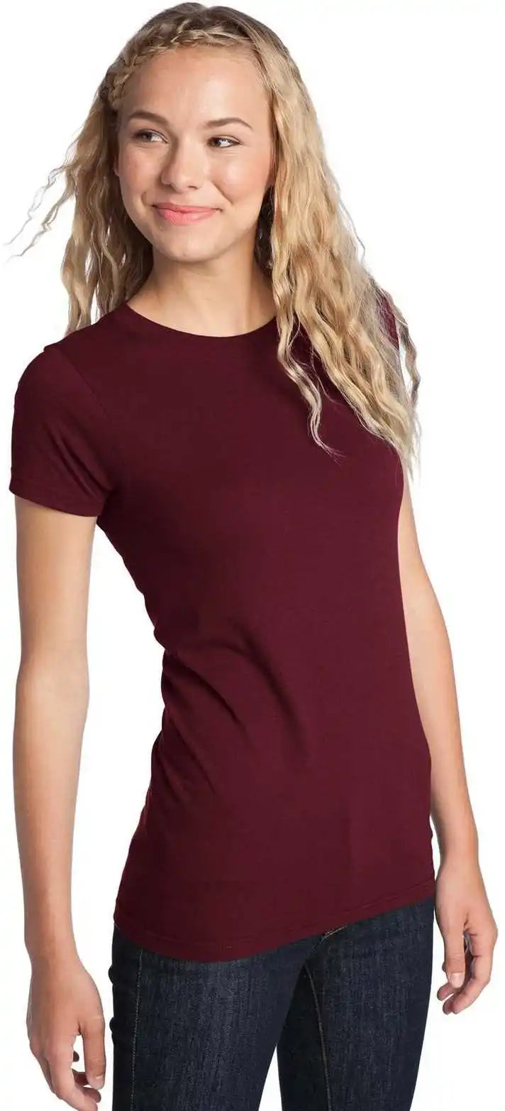 District Dt5001 Women’s Fitted the Concert Tee Maroon