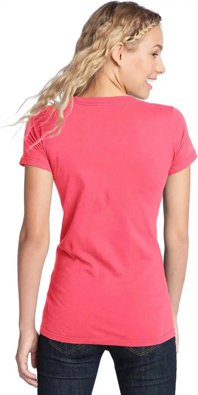 District Dt5001 Women’s Fitted the Concert Tee Neon Pink