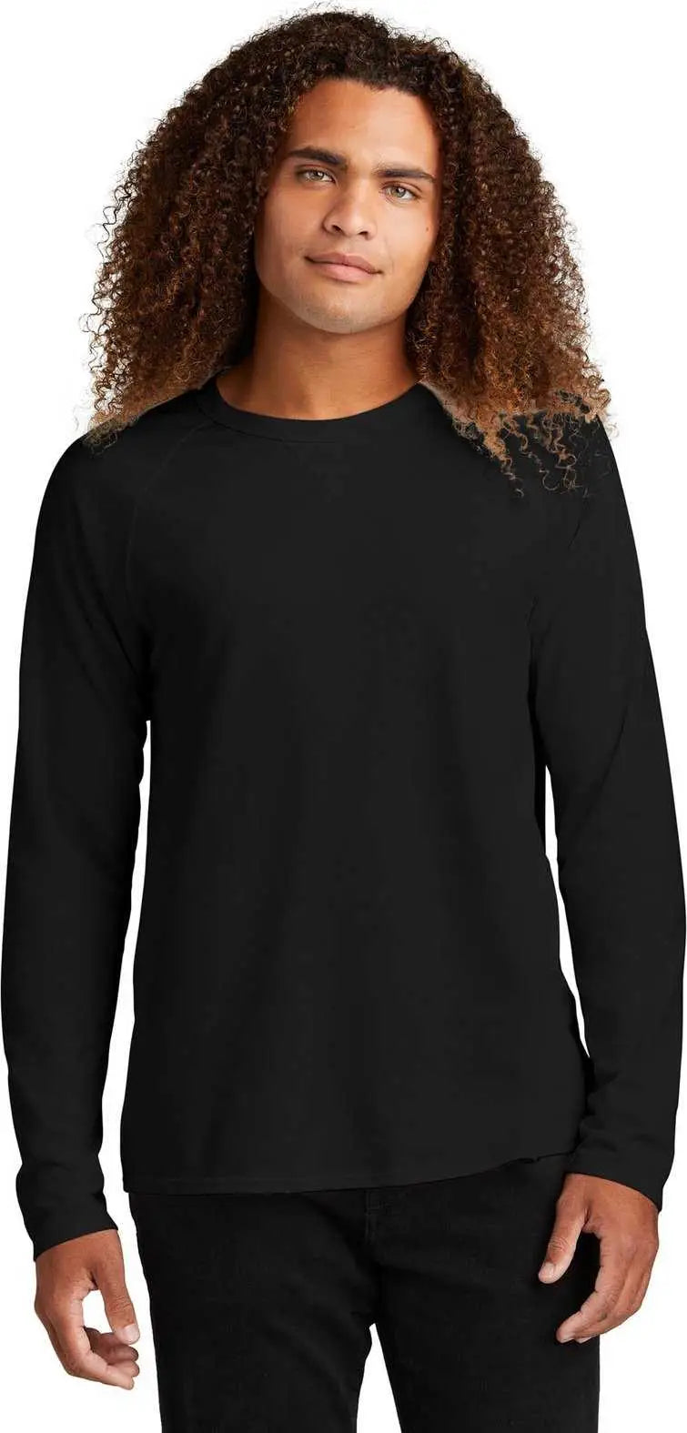 District Dt572 Featherweight French Terry Long Sleeve Crewneck - Black
