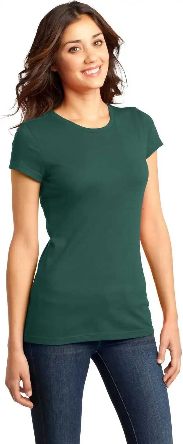 District Dt6001 Women’s Fitted Very Important Tee - Evergreen