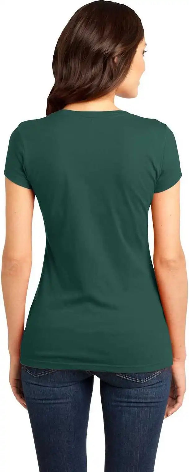 District Dt6001 Women’s Fitted Very Important Tee - Evergreen