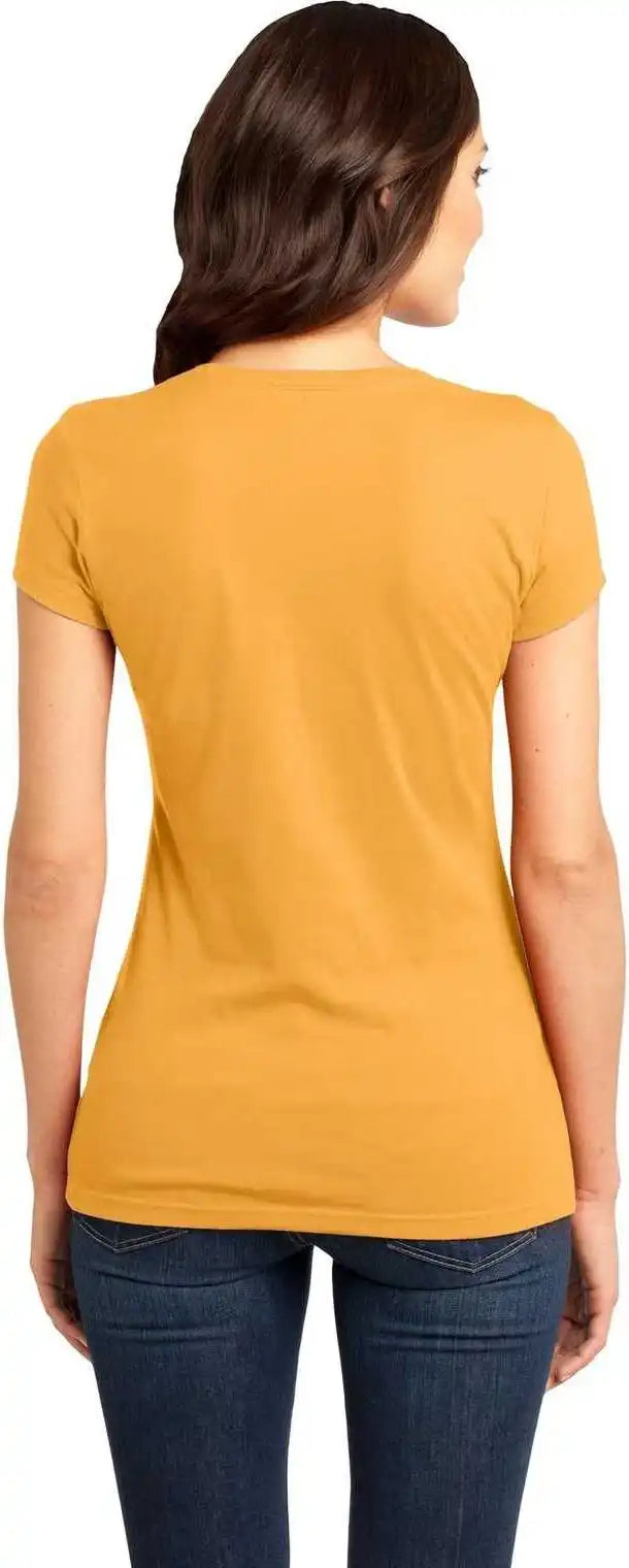 District Dt6001 Women’s Fitted Very Important Tee - Gold