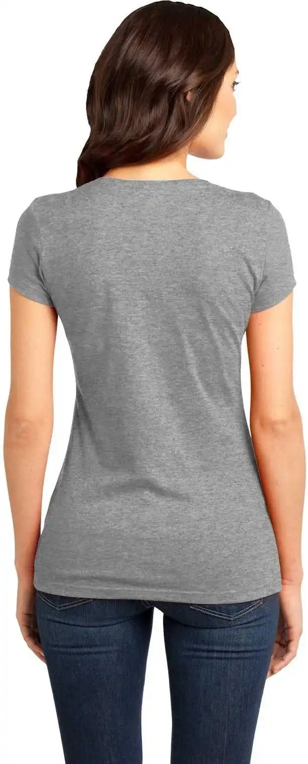 District Dt6001 Women’s Fitted Very Important Tee Gray Frost