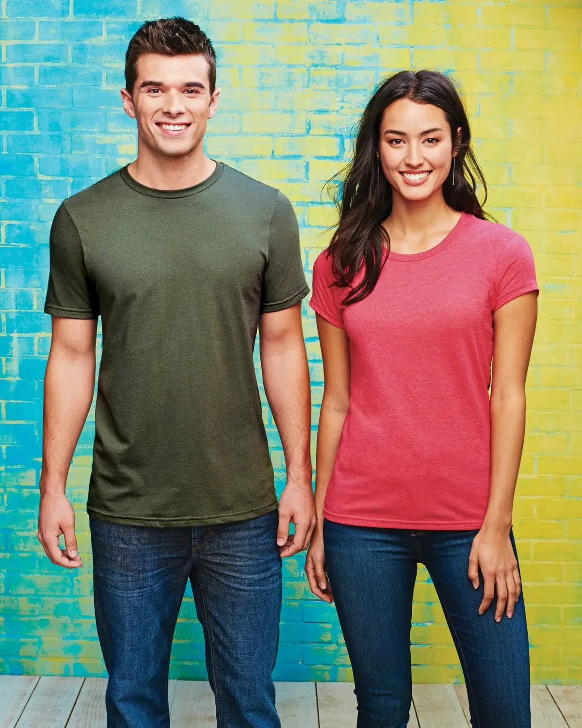District Dt6001 Women’s Fitted Very Important Tee - Heathered Royal