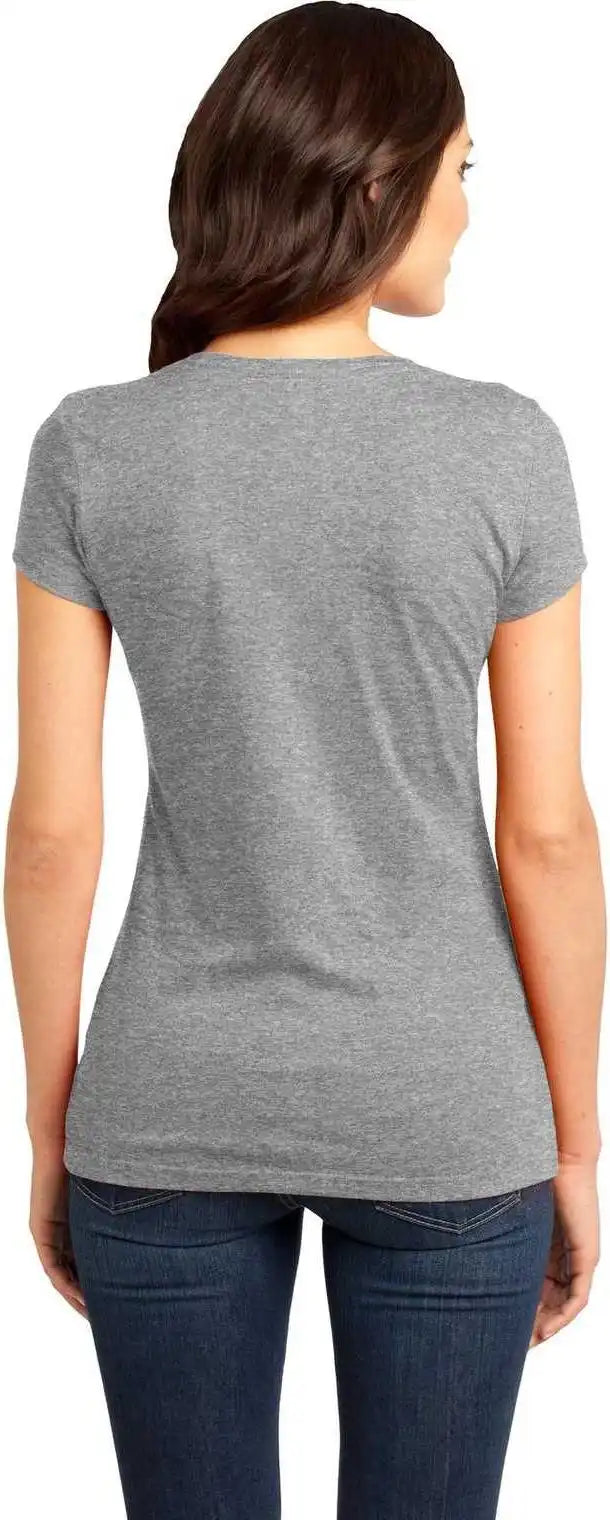 District Dt6001 Women’s Fitted Very Important Tee Light Heather Gray