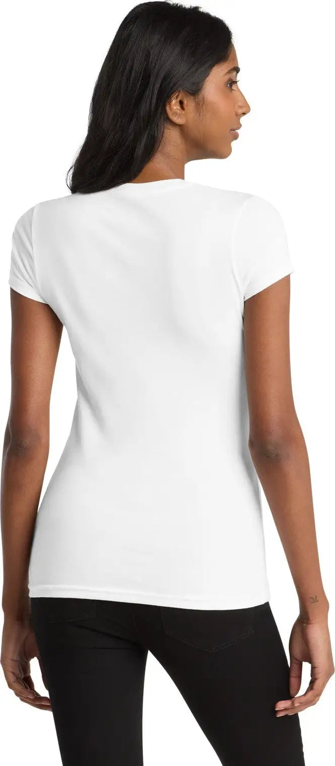 District Dt6001 Women’s Fitted Very Important Tee - White
