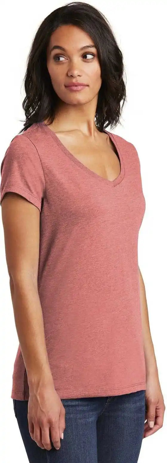 District Dt6503 Women’s Very Important Tee v Neck Blush Frost