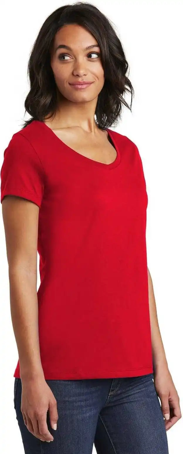 District Dt6503 Women’s Very Important Tee v Neck Classic Red