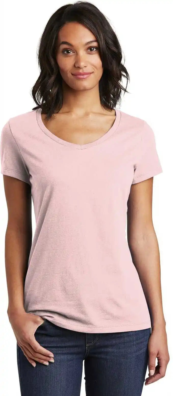 District Dt6503 Women’s Very Important Tee v Neck Dusty Lavender