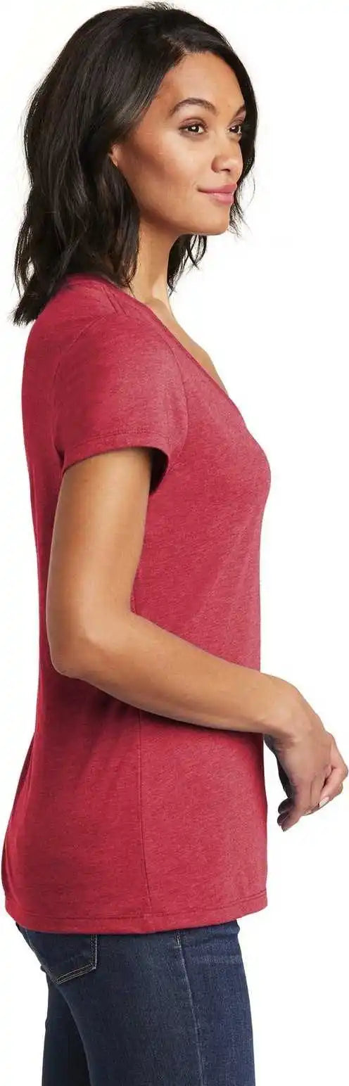 District Dt6503 Women’s Very Important Tee v Neck Heathered Red