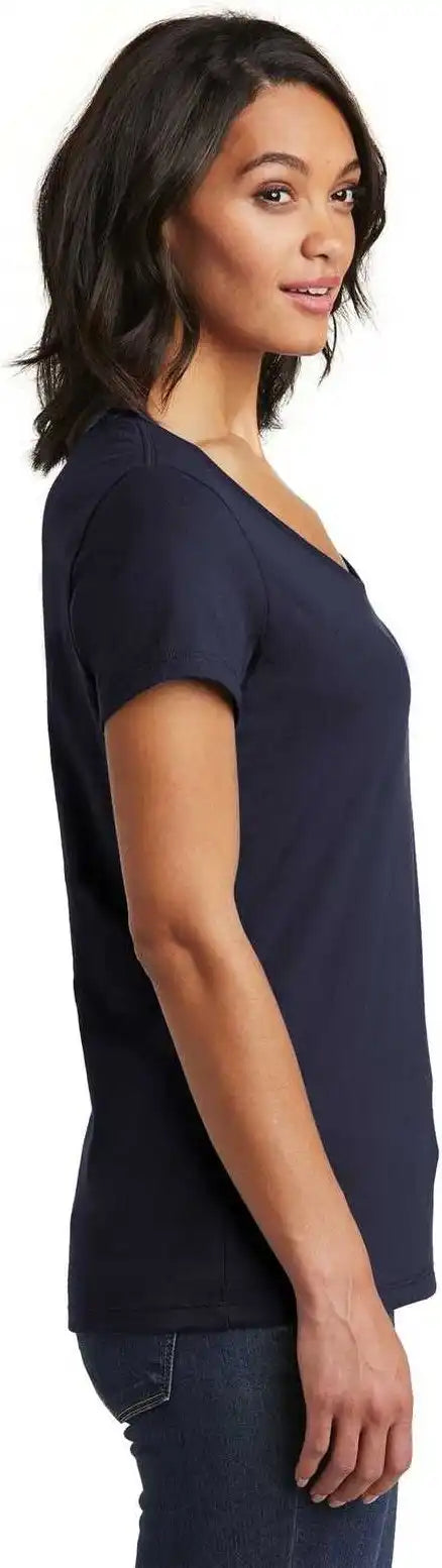 District Dt6503 Women’s Very Important Tee v Neck New Navy