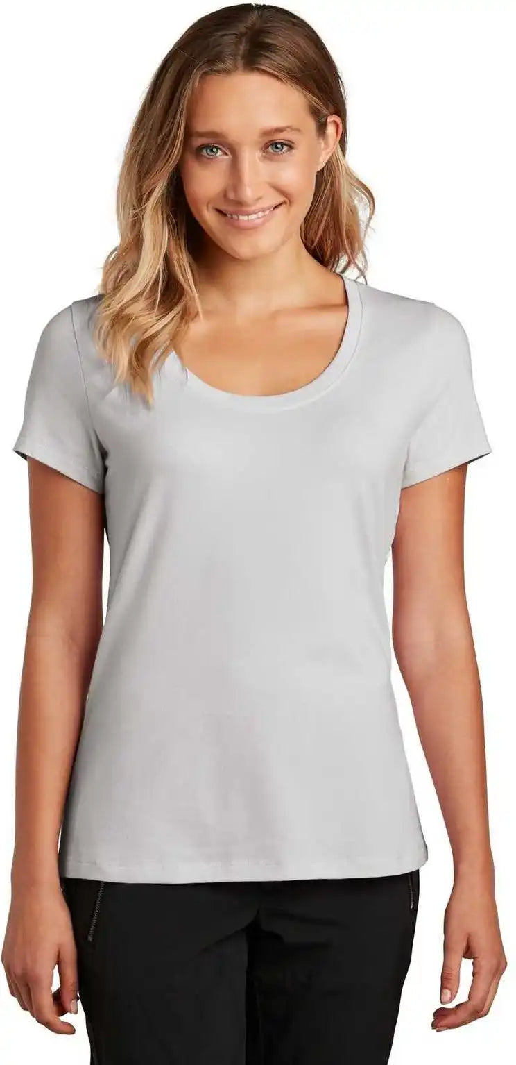 District Dt7501 Womens Flex Scoop Neck Tee - Silver Mist