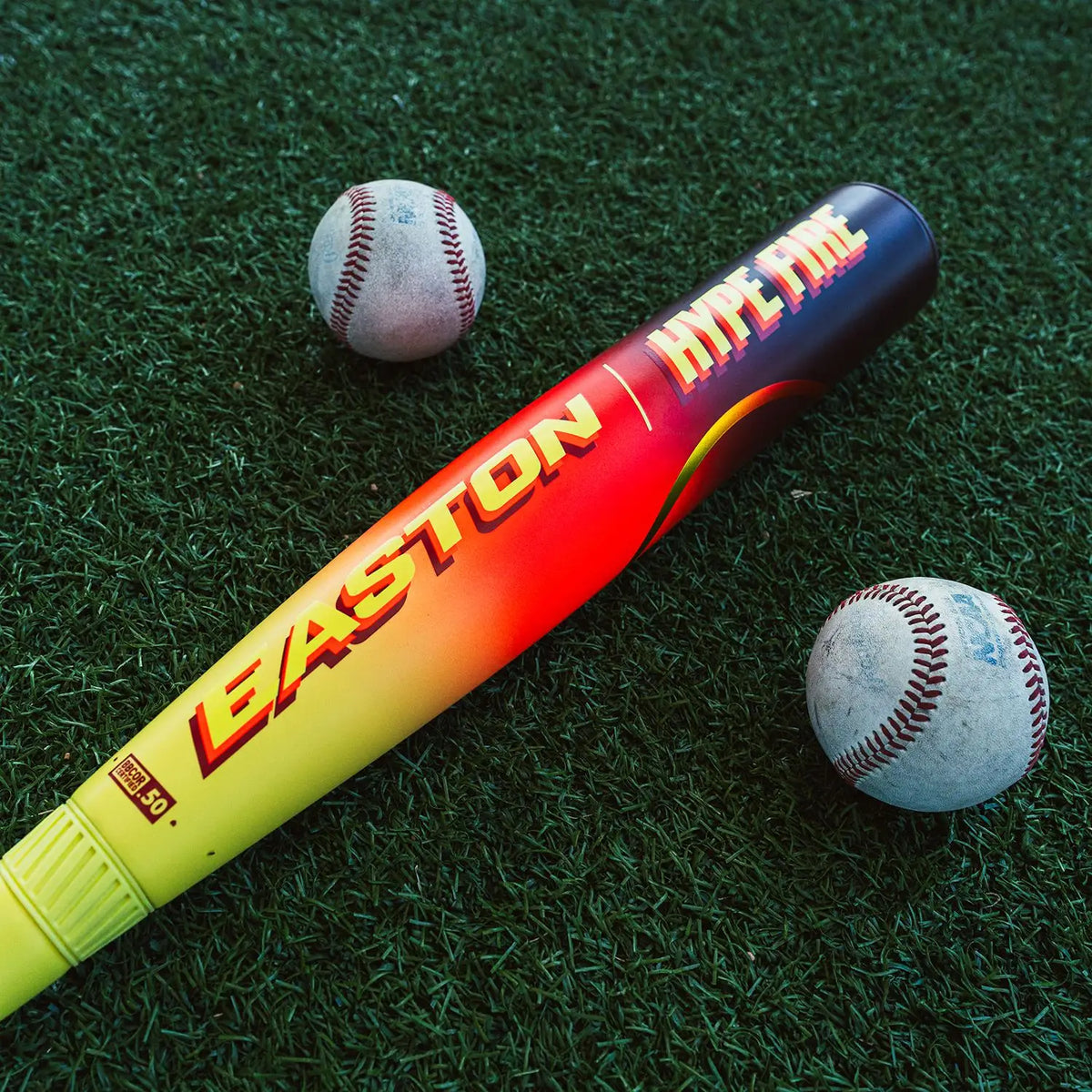 Easton 2026 Hype Fire (-3) Bbcor Bat Ebb6hyp3 - Yellow Orange Red