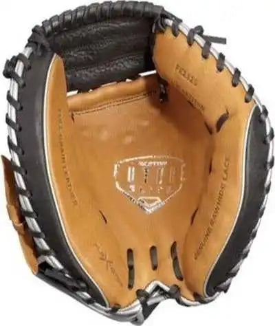 Easton Future Elite 32.50’’ Youth Baseball Catcher’s Mitt Fe2325 Black Carmel