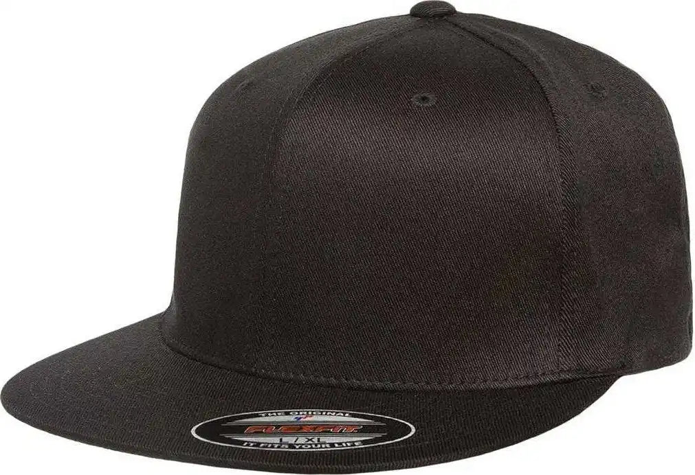 Flexfit 6297f Pro Baseball on Field Flat Bill Cap Black / 6 3/4’’ 7 1/4’’
