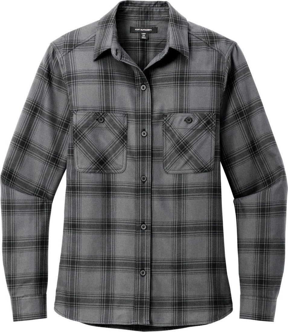 Front View of G/BkOpnPld Port Authority Women's Plaid Flannel Shirt LW669