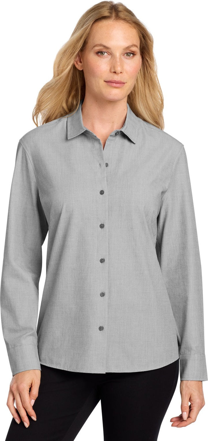 Front View of GustyGyEOE Mercer+Mettle Women's Long Sleeve Stretch Woven Shirt MM2001