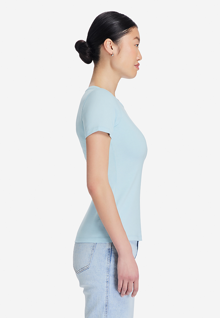 Lane Seven Apparel Ls81001 Women’s Relaxed Tee - Baby Blue