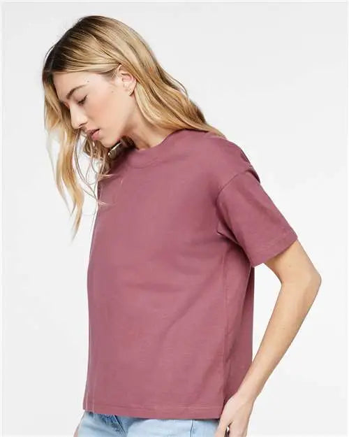 Lat 3520l Relaxed Crew Tee - 3520 - Rouge