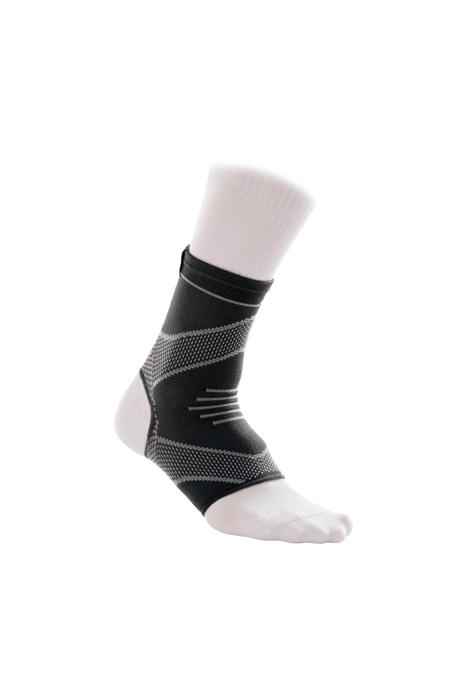 Mcdavid Md5121 Ankle Sleeve 4 Way Elastic Blk - Black / s