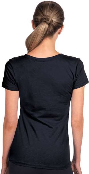 Midnight Navy Women&#39;s Ideal V-Neck T-Shirt - 1540