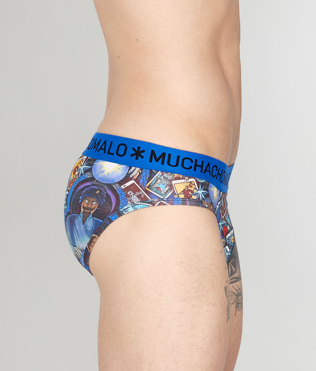 Muchachomalo Magic Brief