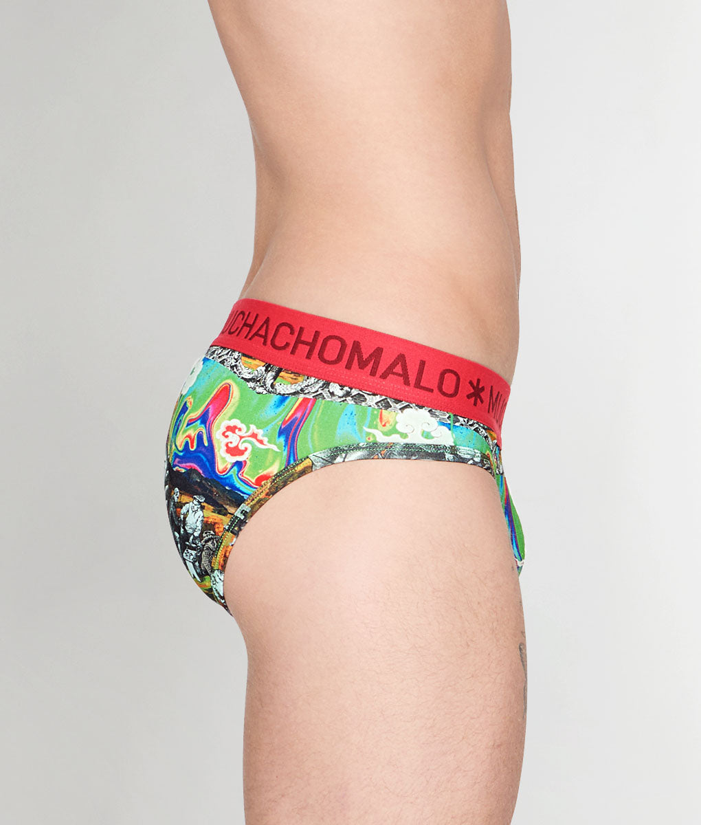 Muchachomalo New School Brief