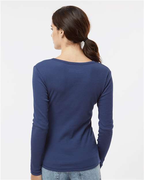 Navy Women&#39;s Harper Long Sleeve Henley - BW2402