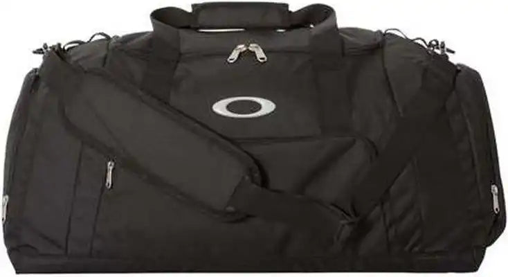 Oakley 92904odm 55l Gym to Street Duffel Bag Blackout / one Size Fits Most