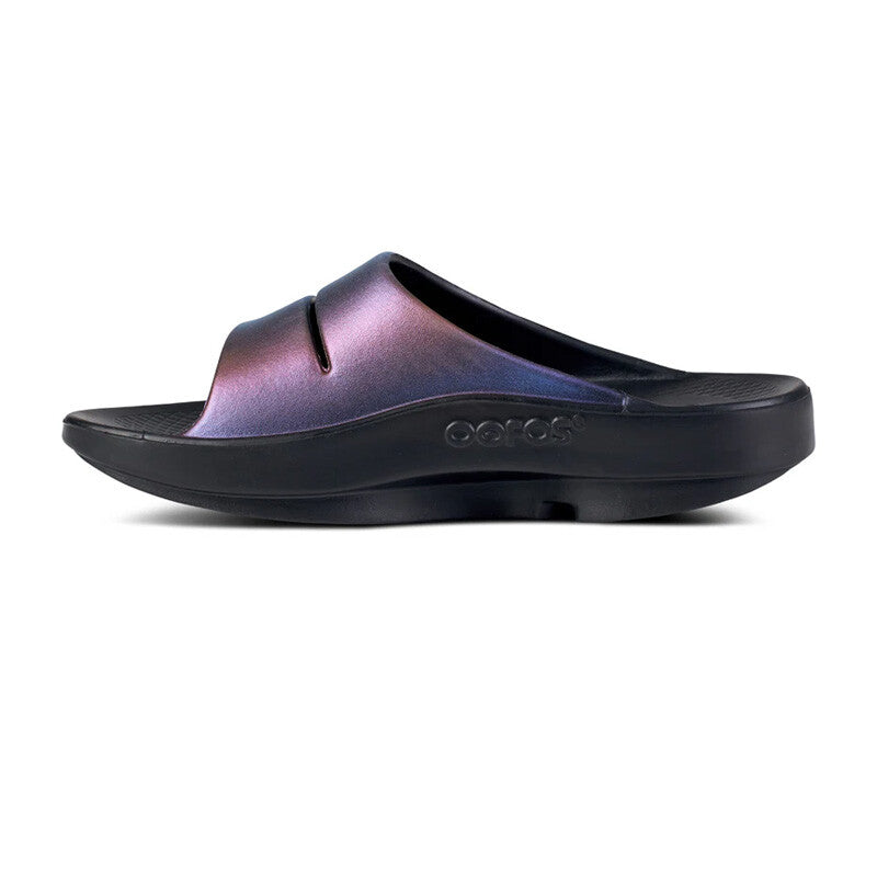 Oofos Ooahh Luxe Slide (w) (midnight Spectre)