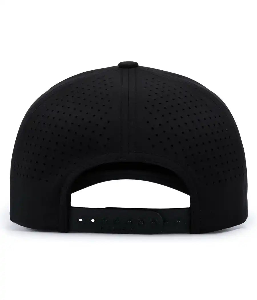 Pacific Headwear P413 Lightweight Perforated Snapback Black / 7’’ 7 7/8’’