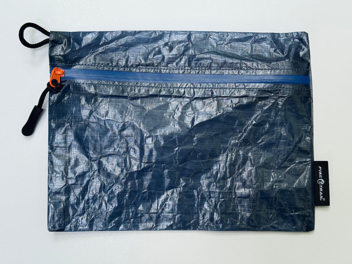 Pike Trail Dyneema Ultralight Bags - Medium.34oz (6’’ h x 8’’ W) / Navy 1.0oz W/ Blue Zipper