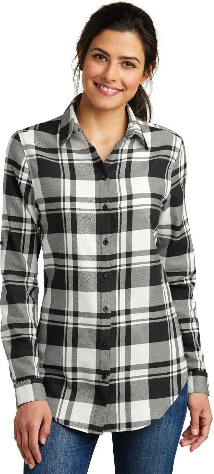 Port Authority Lw668 Ladies Plaid Flannel Tunic Snow White Black