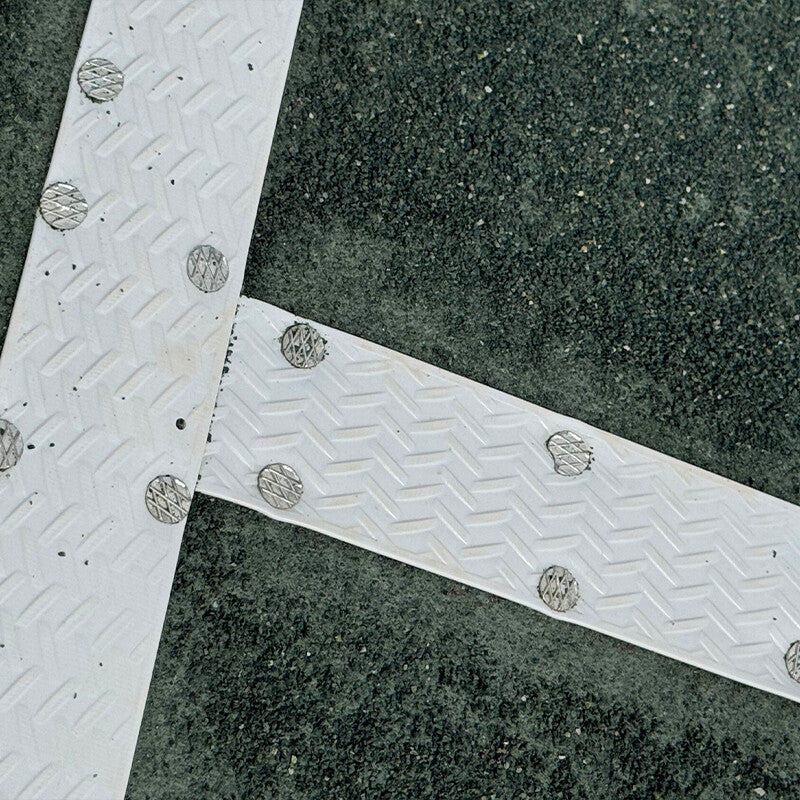 Putterman Herringbone Line Tape - Wht / Os