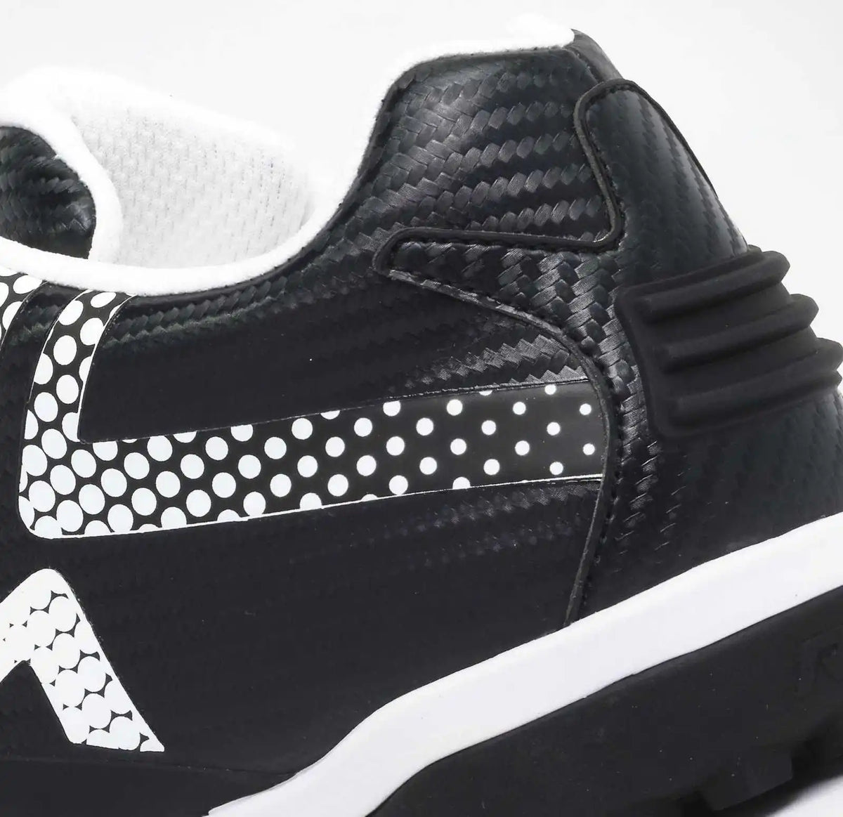Rip it Ringor Pro Swiftstep Women’s Turf Softball Shoes Black