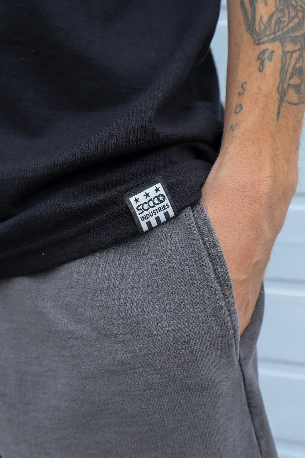 Socco Mike Vallely x Dirty Donny Collaboration - Logo Tee - Black / Adult s