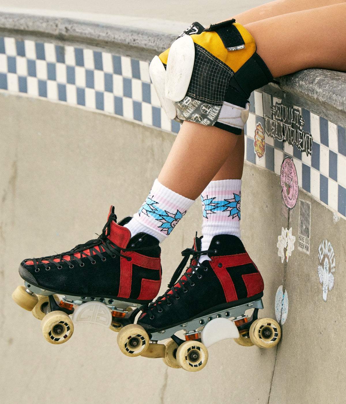 Socco Olivia Wardlow Sunshine Roller Skating Crew Socks - White / Osfm