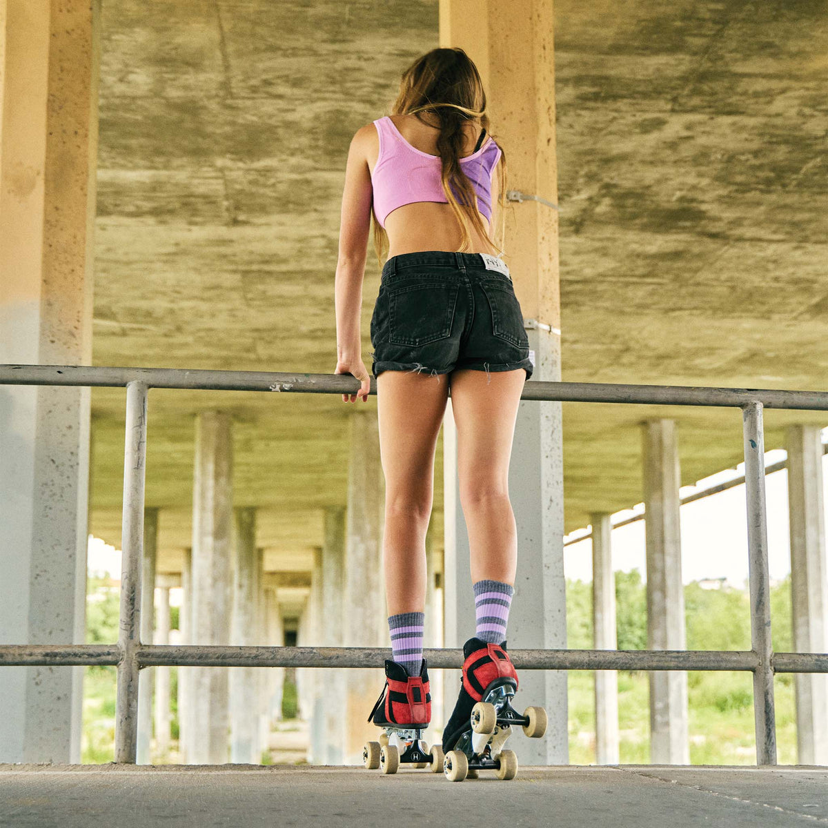 Socco Performance Crew - Lilac Striped Socks - Dark Heather Gray