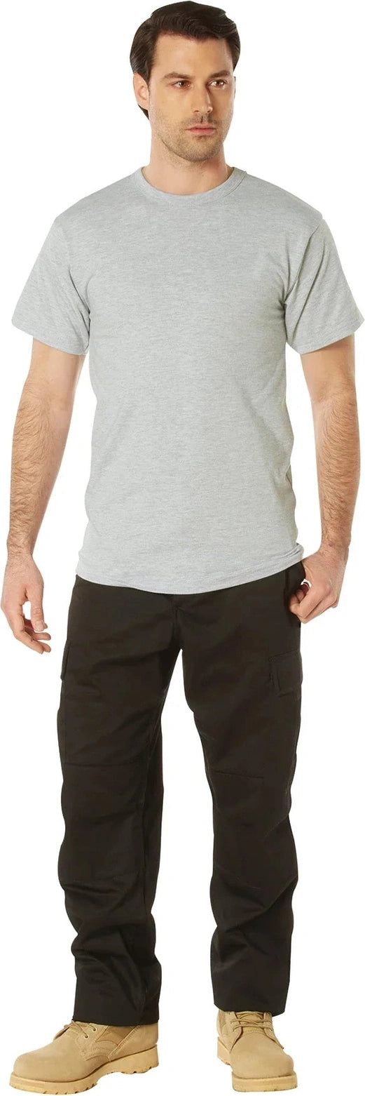 Solid Color T-shirt with Cotton / Polyester Blend