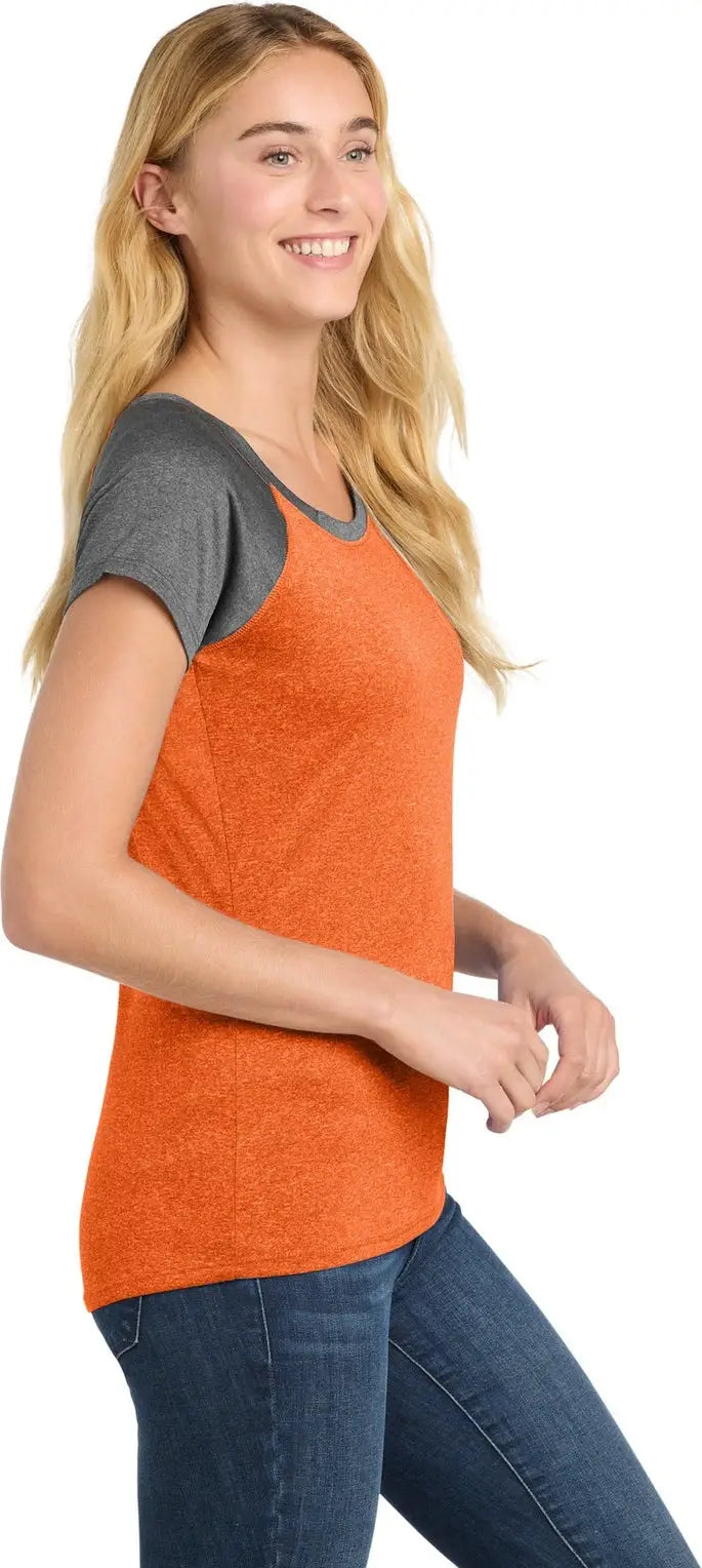Sport-tek Lst362 Women’s Heather-on-heather Contender Scoop Neck Tee - Deep Orange Heather Graphite