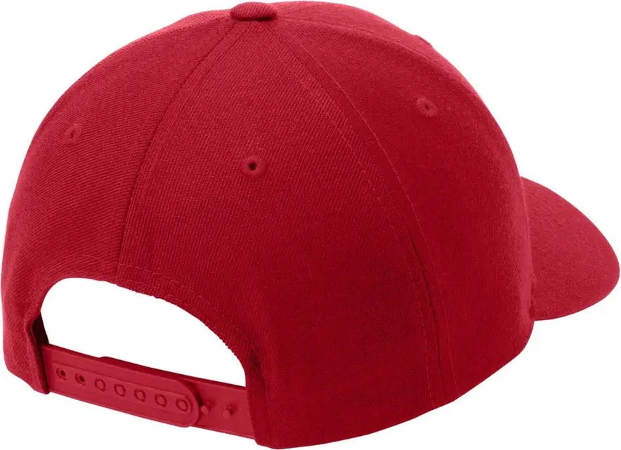 Sport-tek Stc43 Yp Classics Curve Bill Snapback Cap - True Red - one Size Fits Most