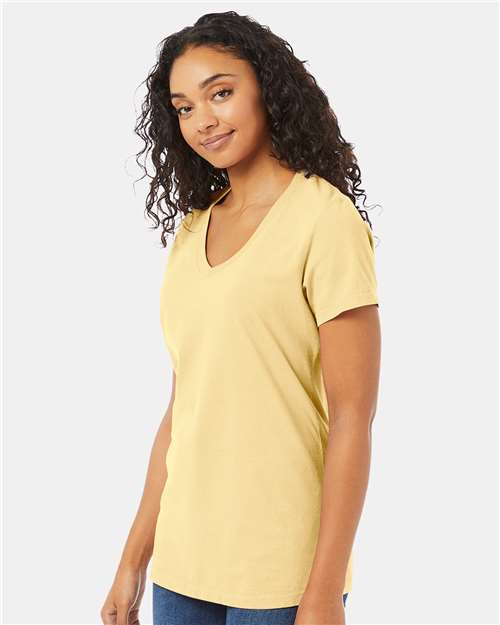 Summer Squash Yellow Garment-Dyed Women&#39;s V-Neck T-Shirt - GDH125