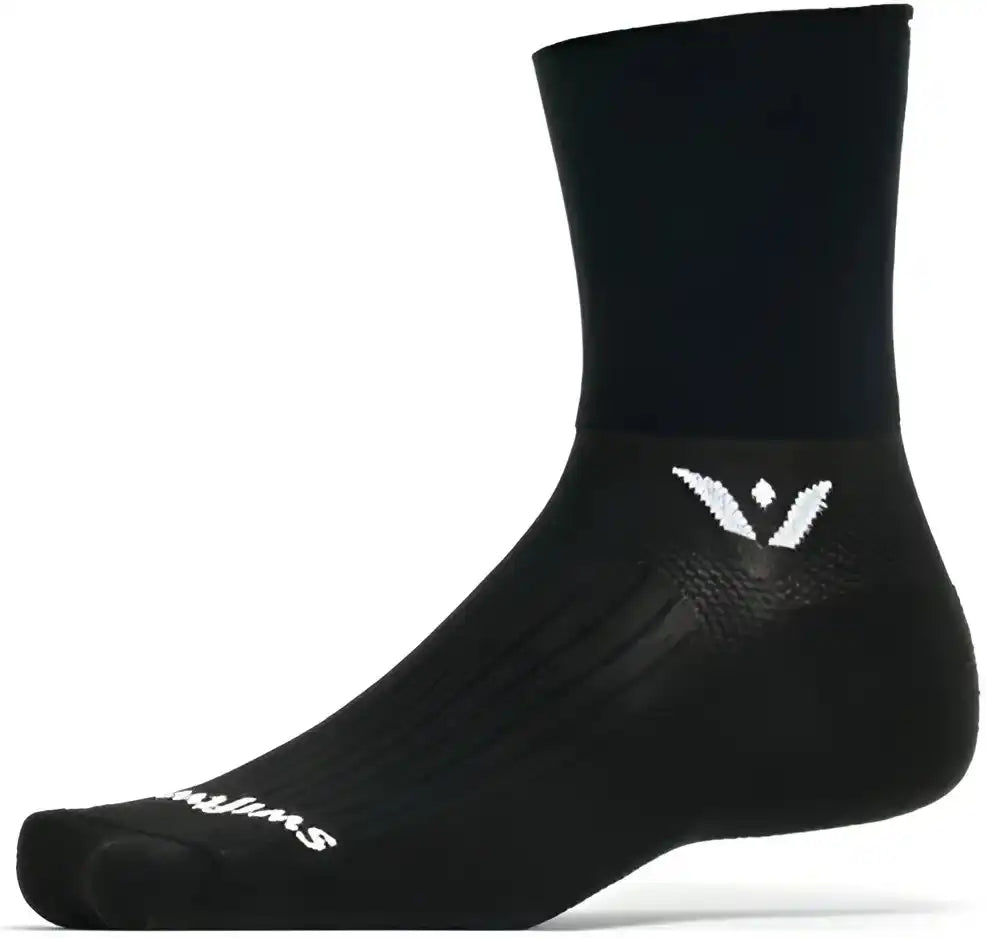 Swiftwick Aspire Four Crew Socks - Black