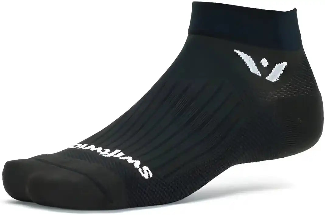 Swiftwick Aspire one Ankle Socks - White