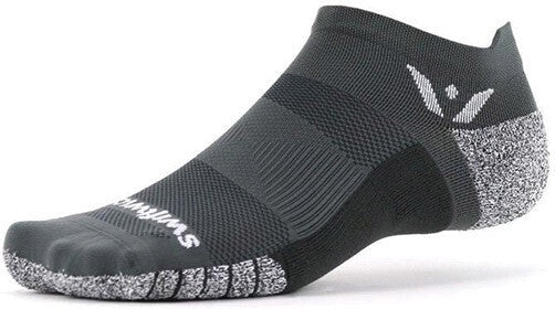 Swiftwick Flite Xt Zero Tab no Show - Gray